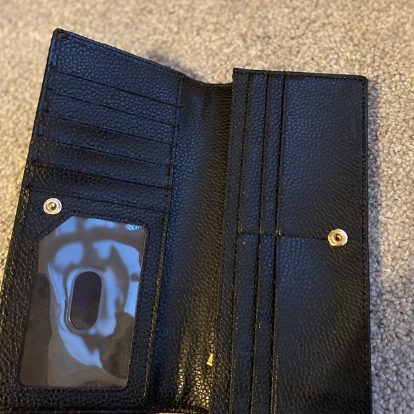 Women’s wallets various brands - Picture 2 of 10